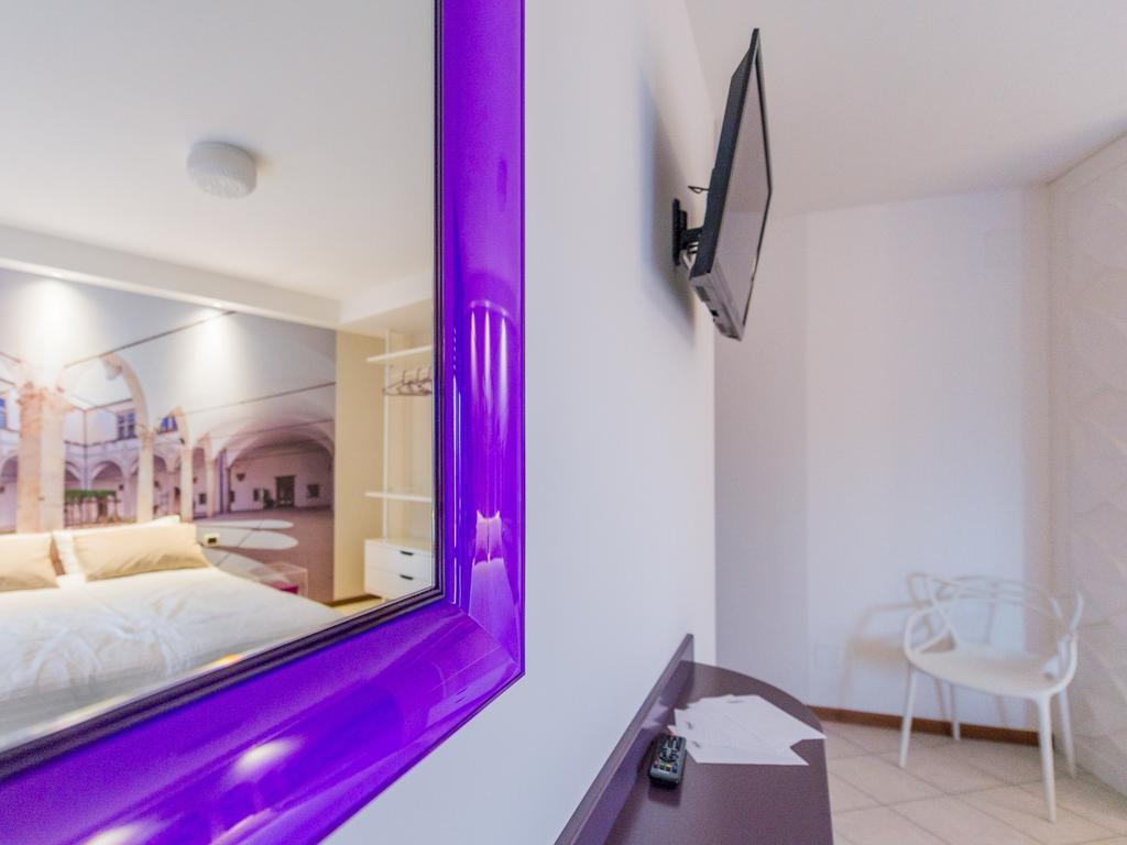 Alla Scoperta Delle Marche Camerino Habitación foto